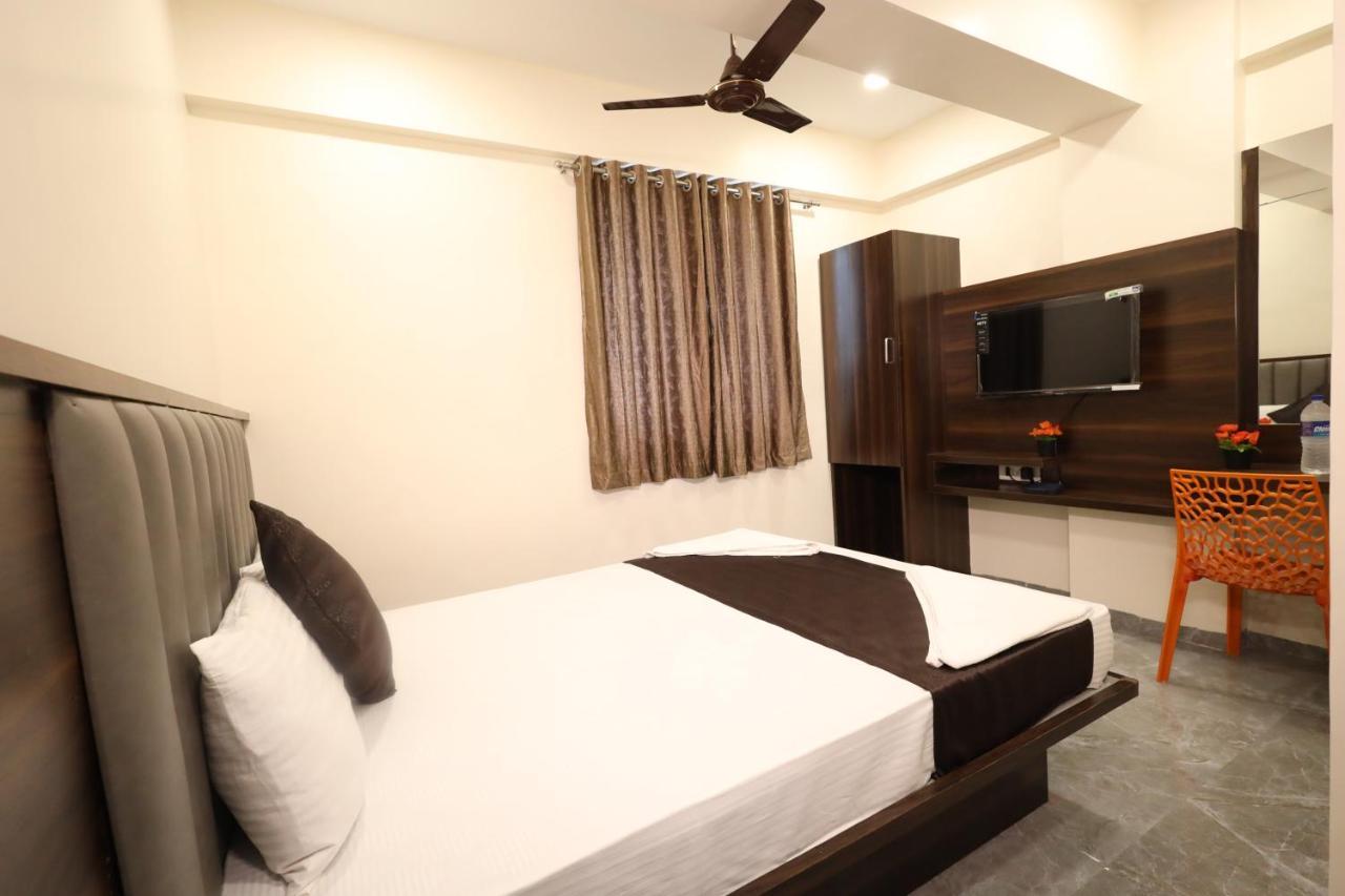R K Residency Mahape Hotel Navi Mumbai Exterior photo