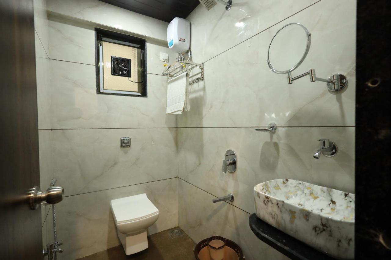 R K Residency Mahape Hotel Navi Mumbai Exterior photo