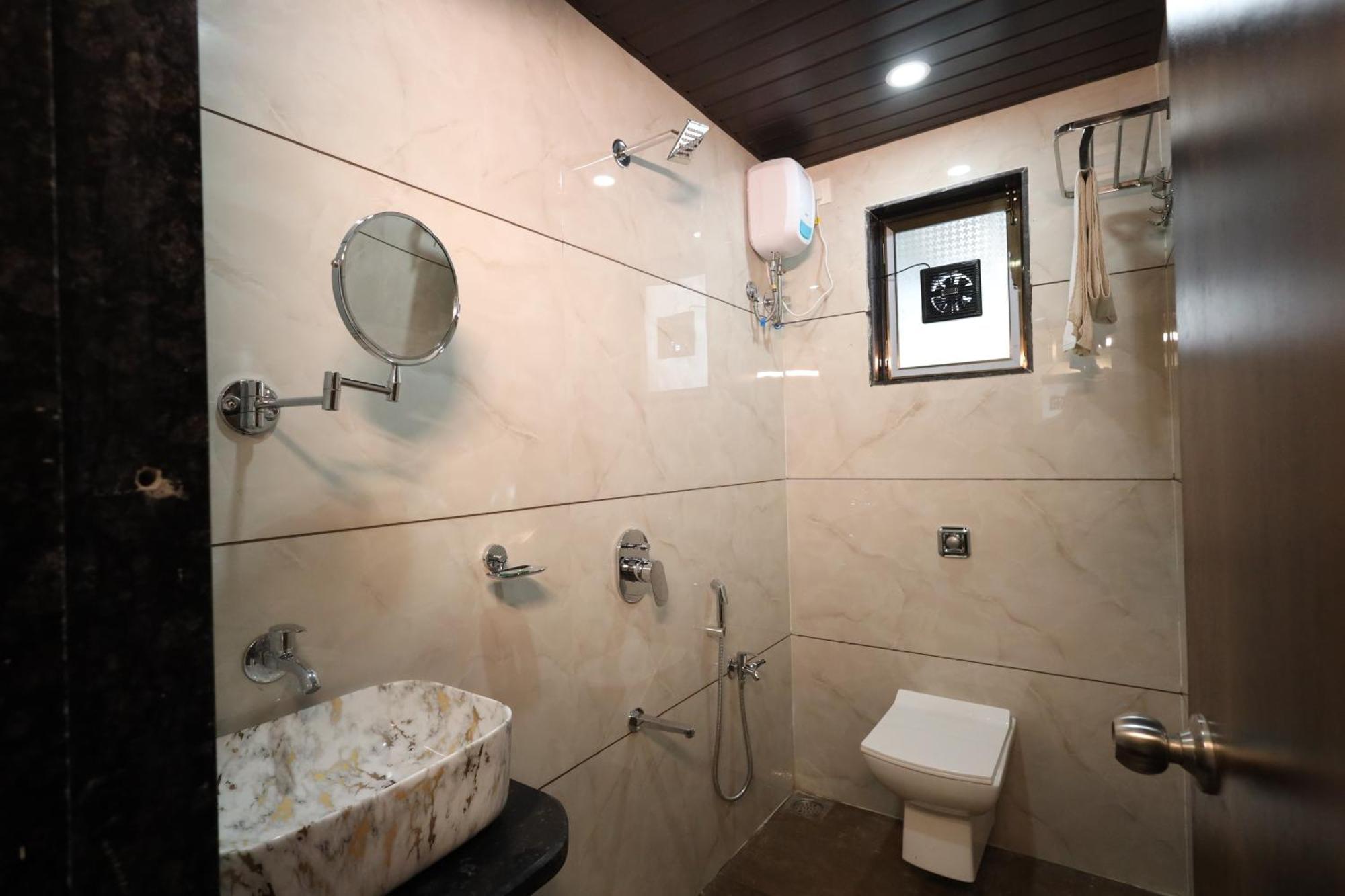 R K Residency Mahape Hotel Navi Mumbai Exterior photo